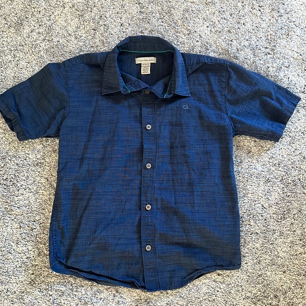 Youth Calvin Klein shirt